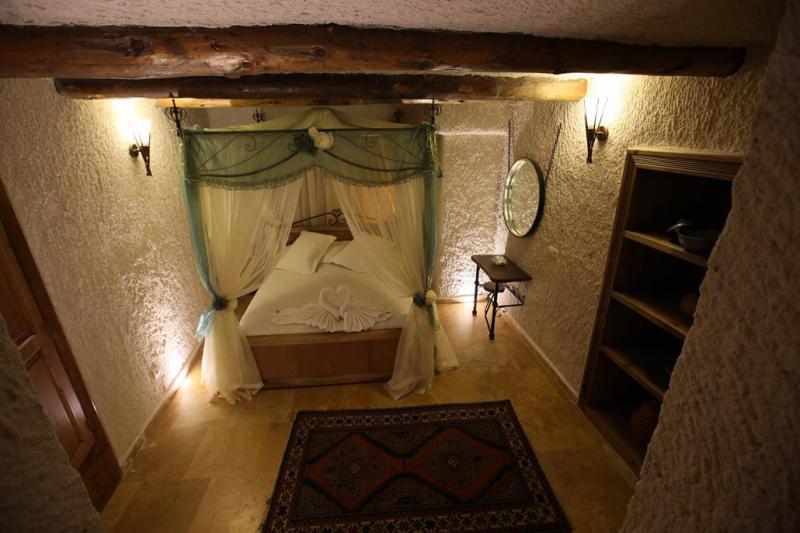 Balayı Cave Suit Odası