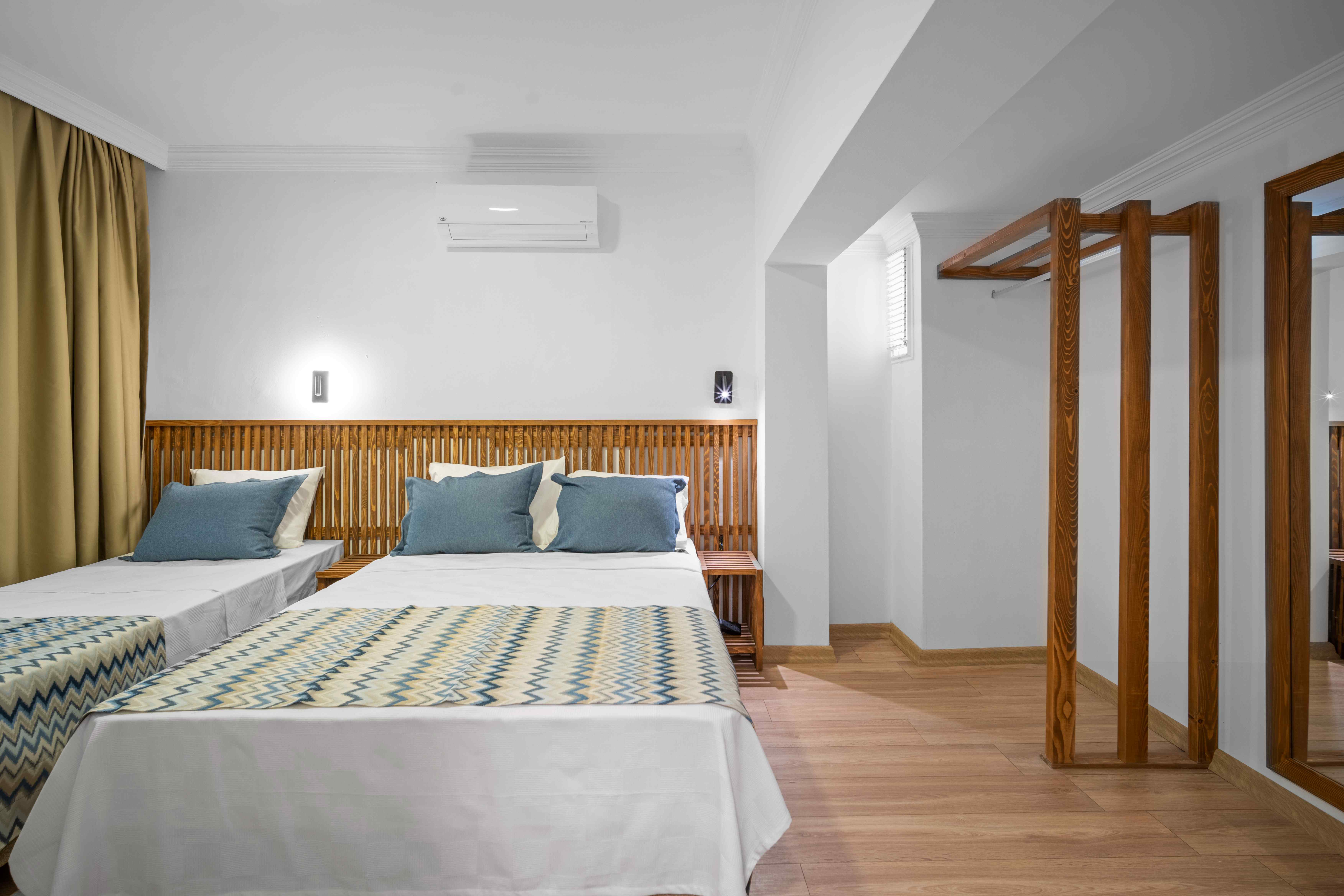 Standard Room (3 Person)