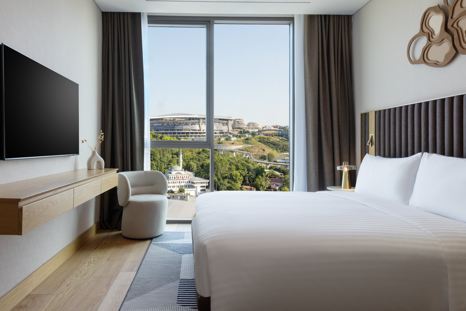 Two Bedroom Apartment with City View