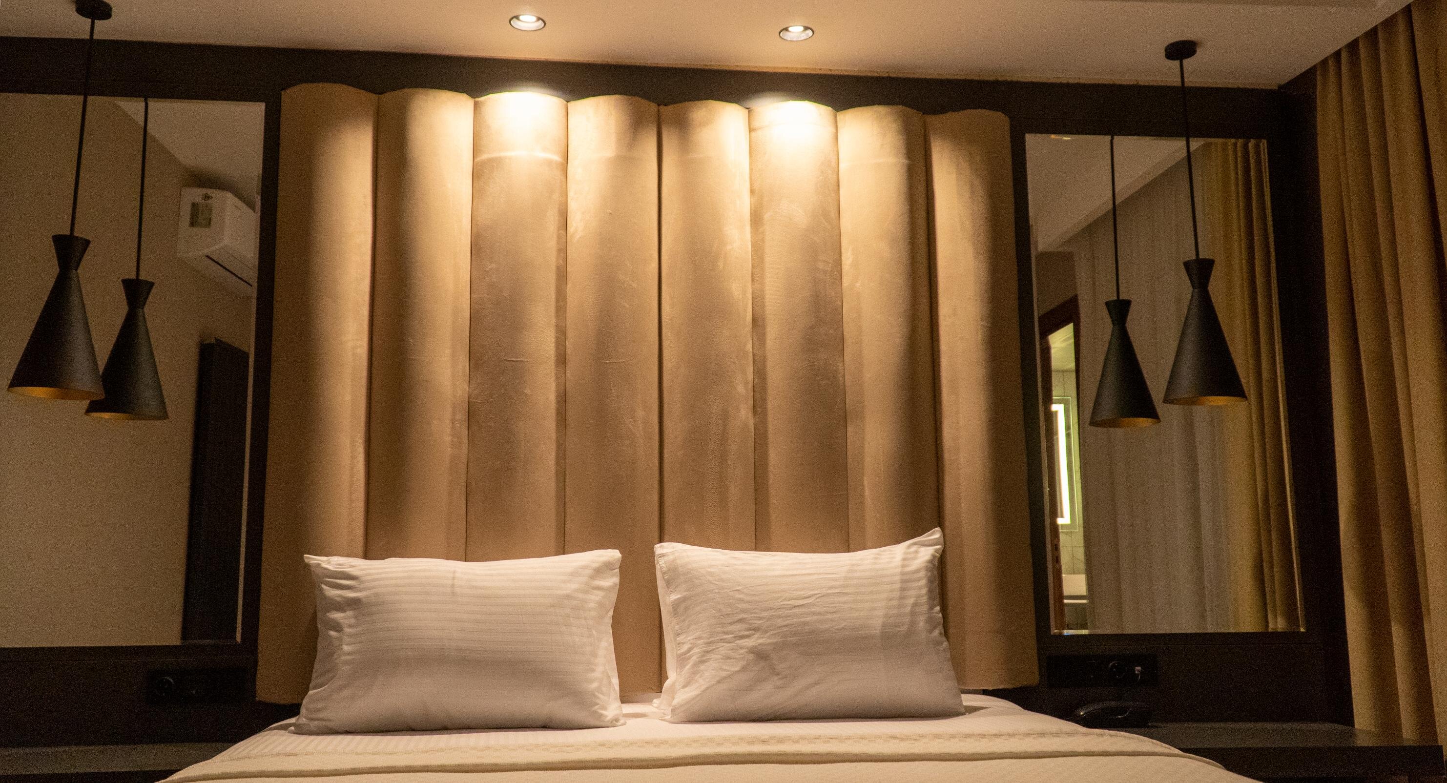Bloom Suite · 28