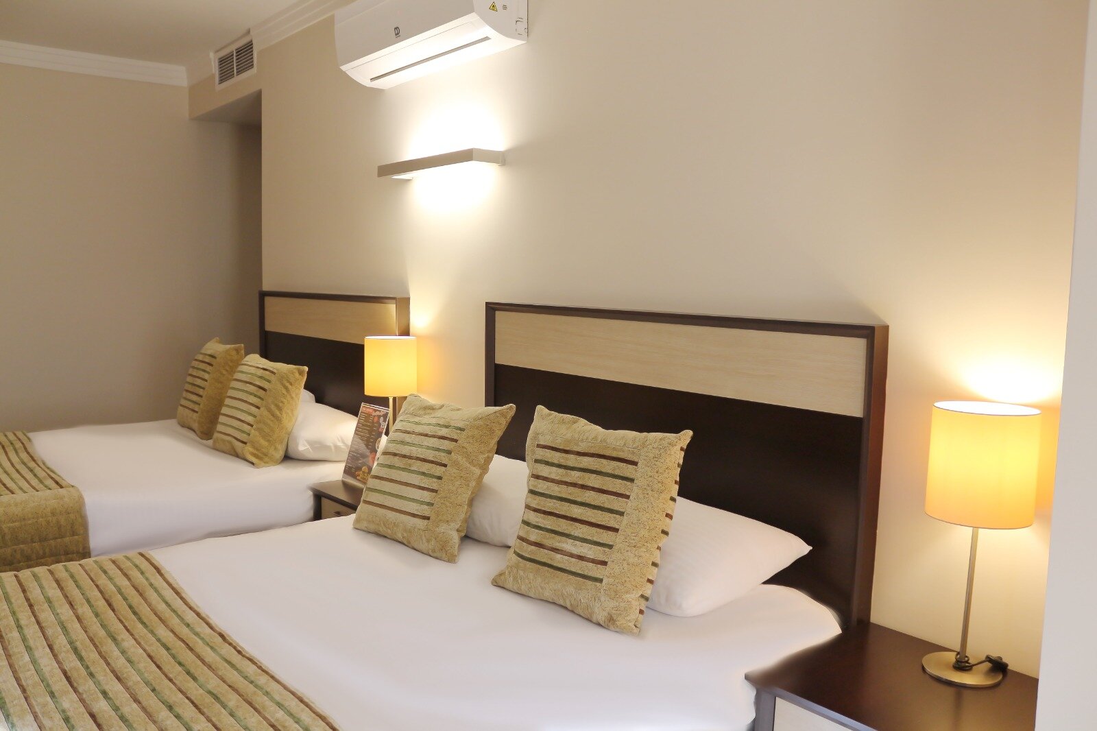 Suite Room