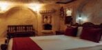 Deluxe Cave Room Görseli