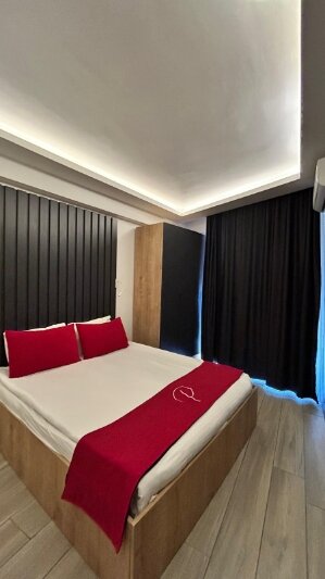 Pars Apart Hotel
