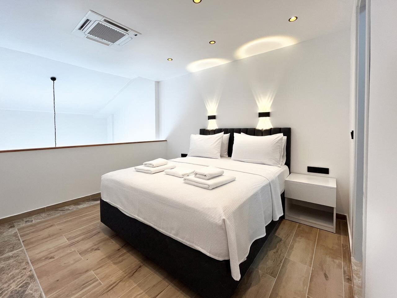 MY Sunset Suite · 11