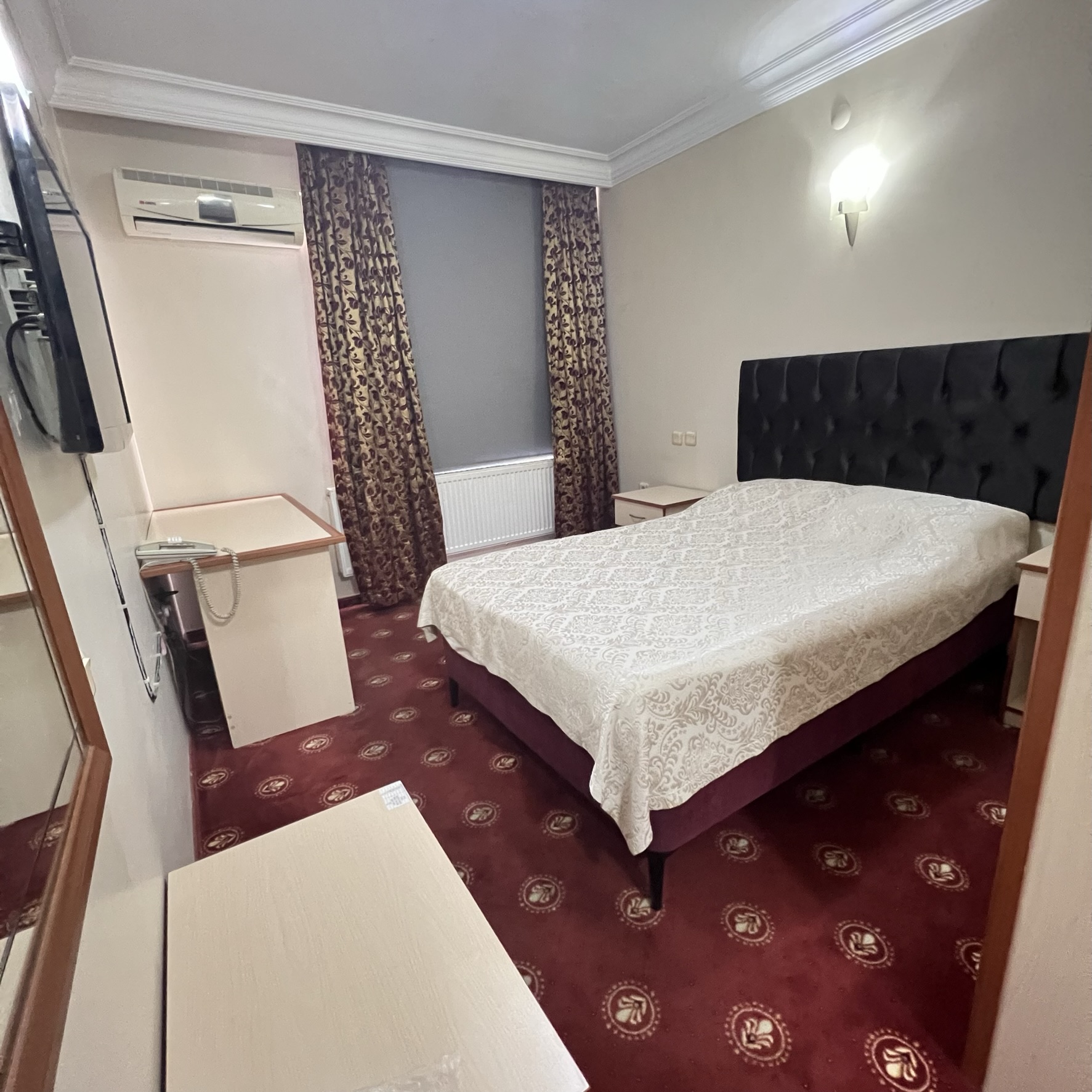 Single Room (1 Person)