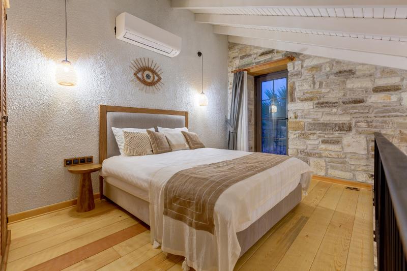 Suit Loft Oda, Bahçe Manzaralı (Balkonlu)