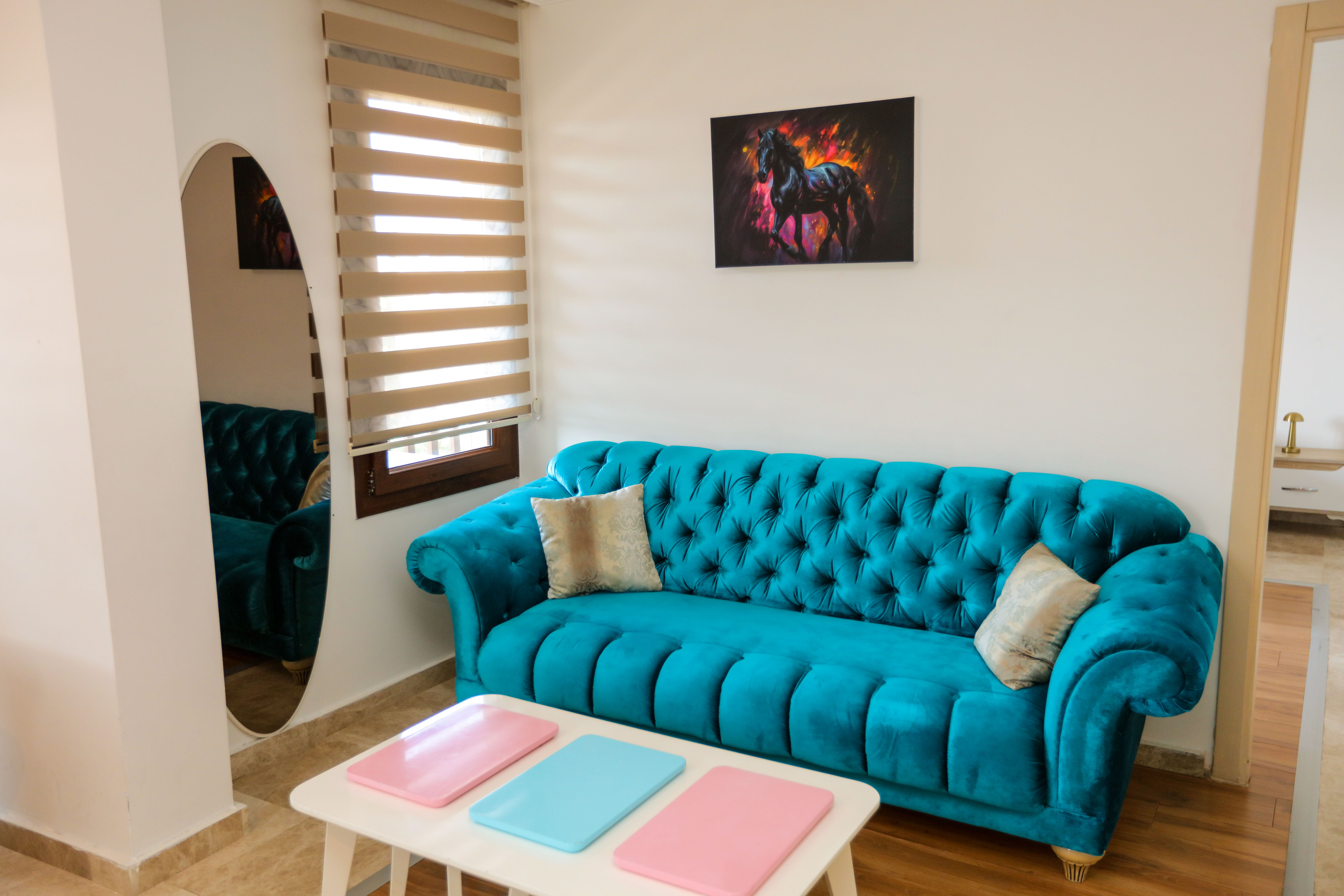 Altı Kişilik Apart Daire