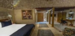 King Suite with Balcony Görseli