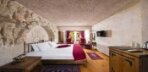 Mazi Deluxe Stone Room With Jacuzzi Görseli