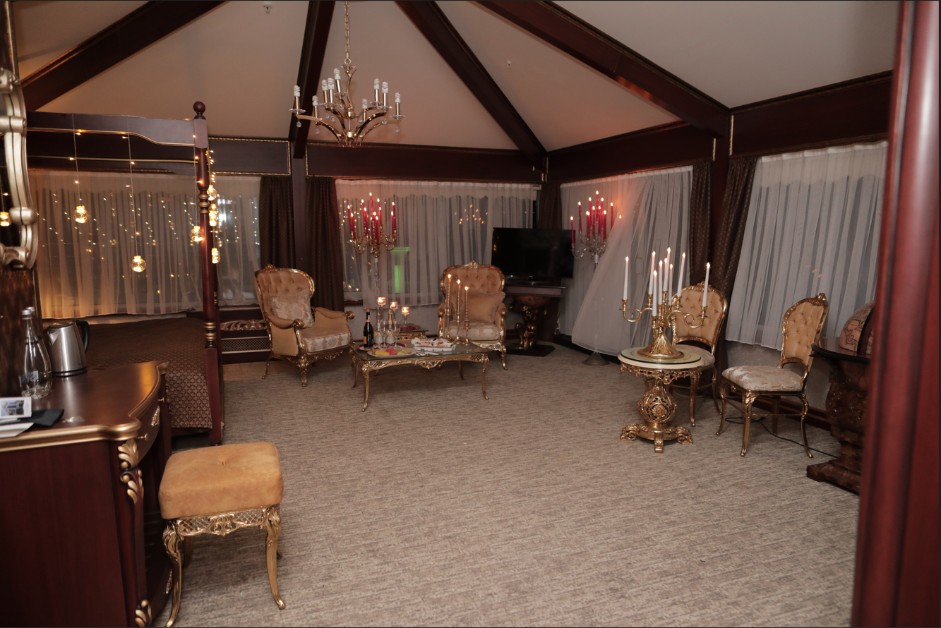 Akman Premium Hotel · 31