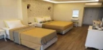 Deluxe Bahçe Deniz Manzaralı Oda Görseli