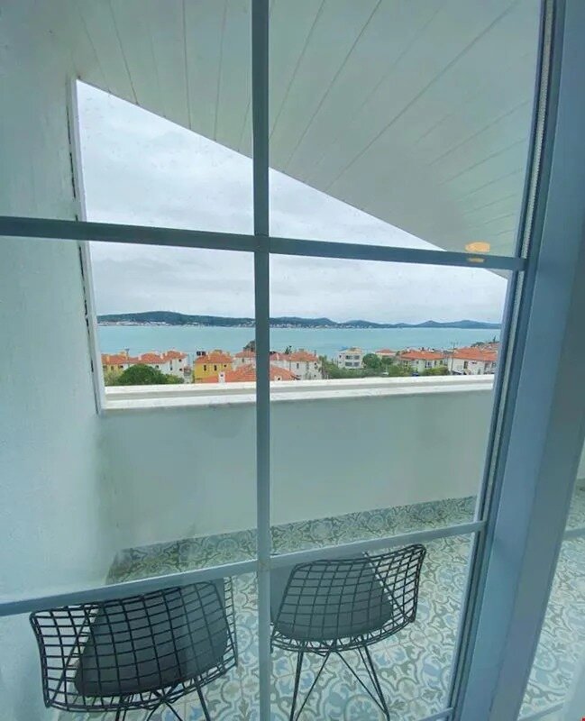 Cunda Kordon Otel