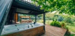 4 Kişilik Deluxe Teraslı Jakuzili  Bungalov Görseli