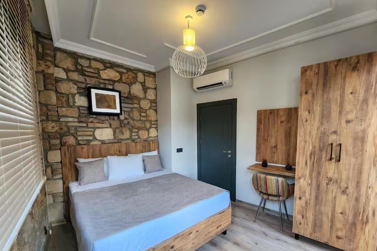 Terrace Room (Terrace)