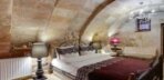 Velvet Havuzlu Taş Suite Görseli