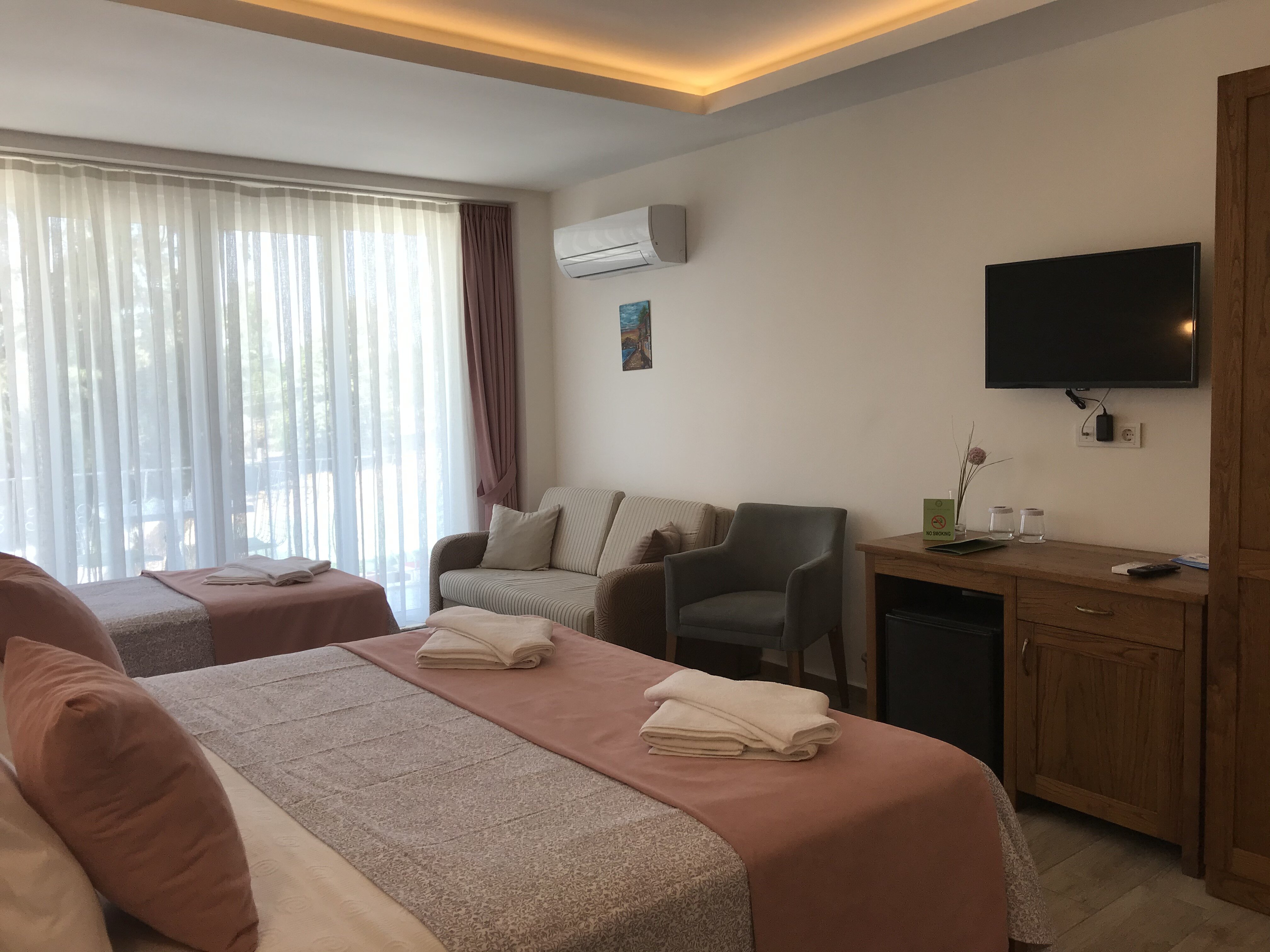 Infinity Ruby Hotel · 55