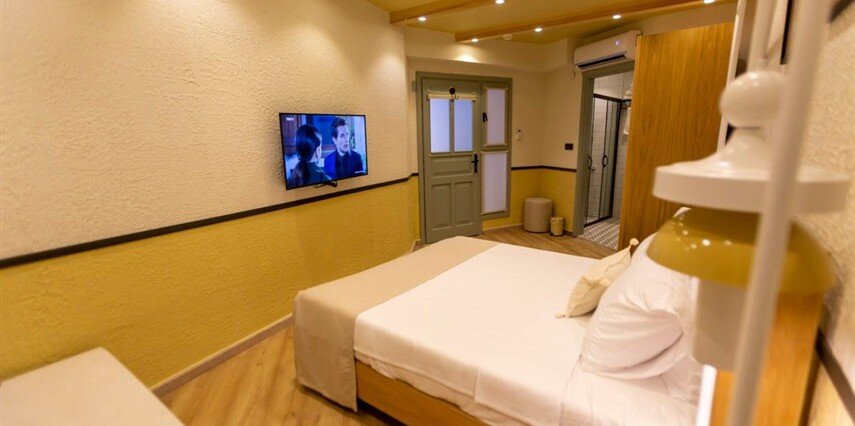 Qara Otel