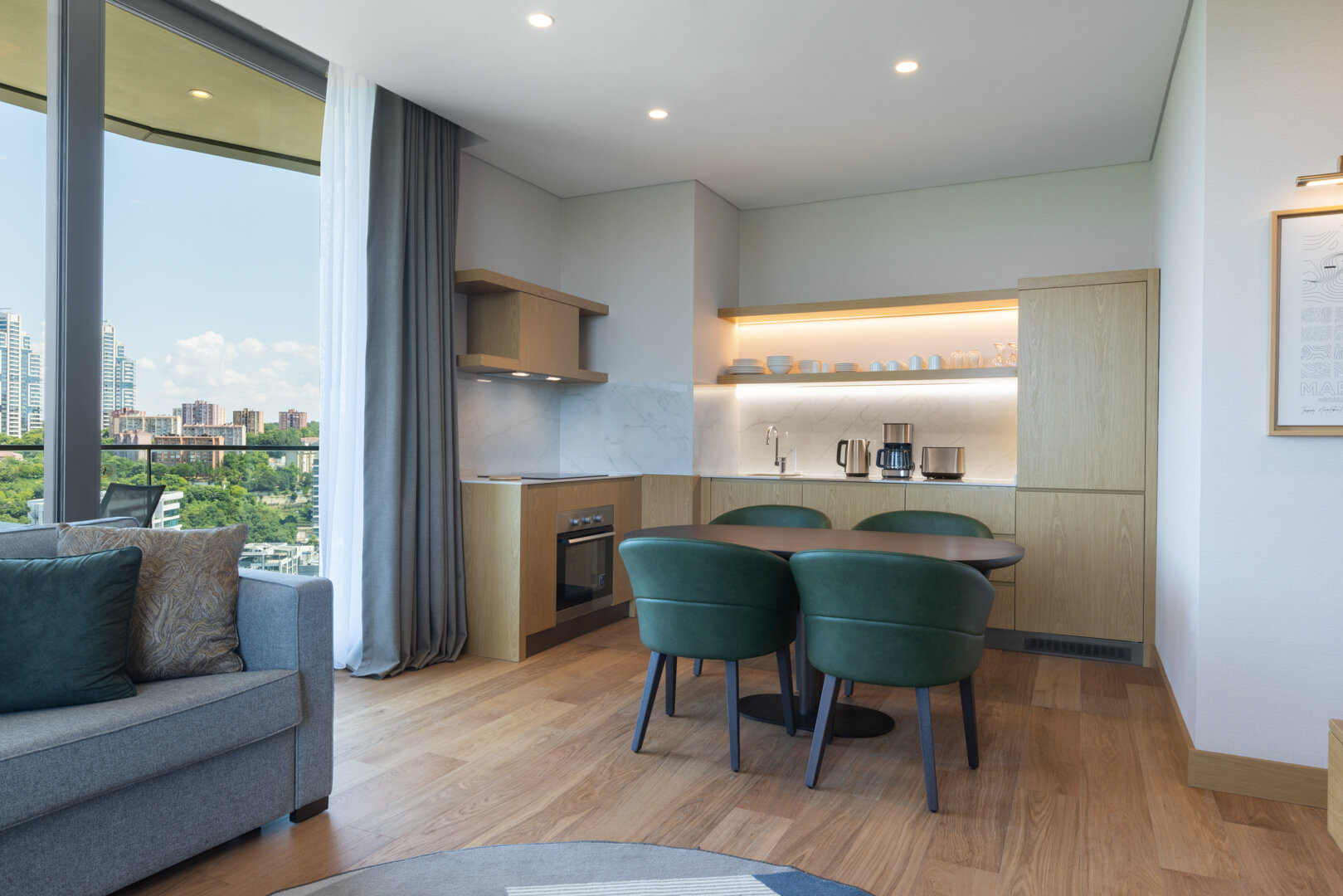 Two Bedroom Apartment Forest View with Balcony