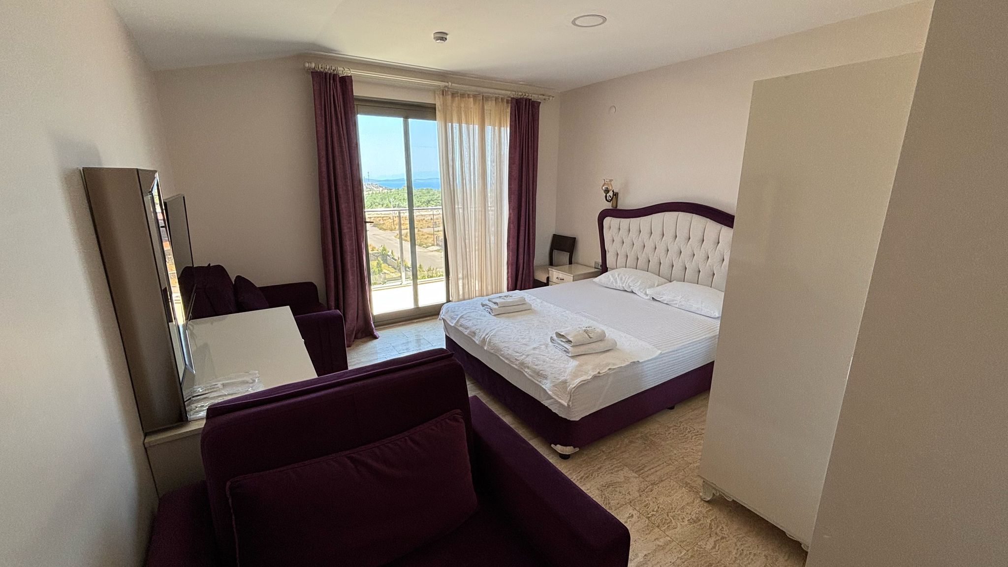 Family Room, Sea View