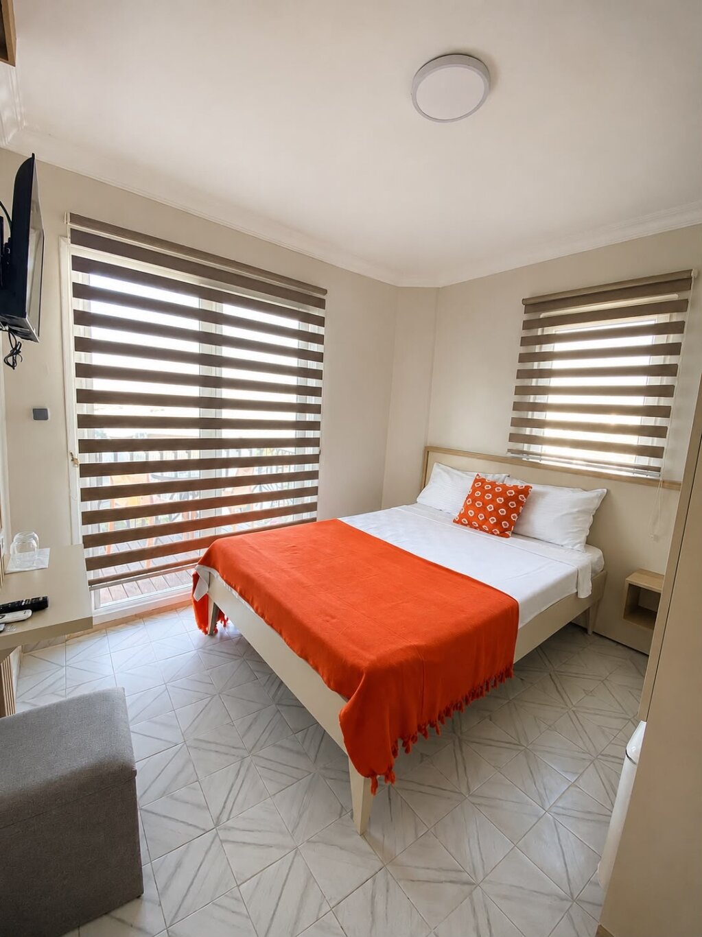 Deniz 61 Otel · 32