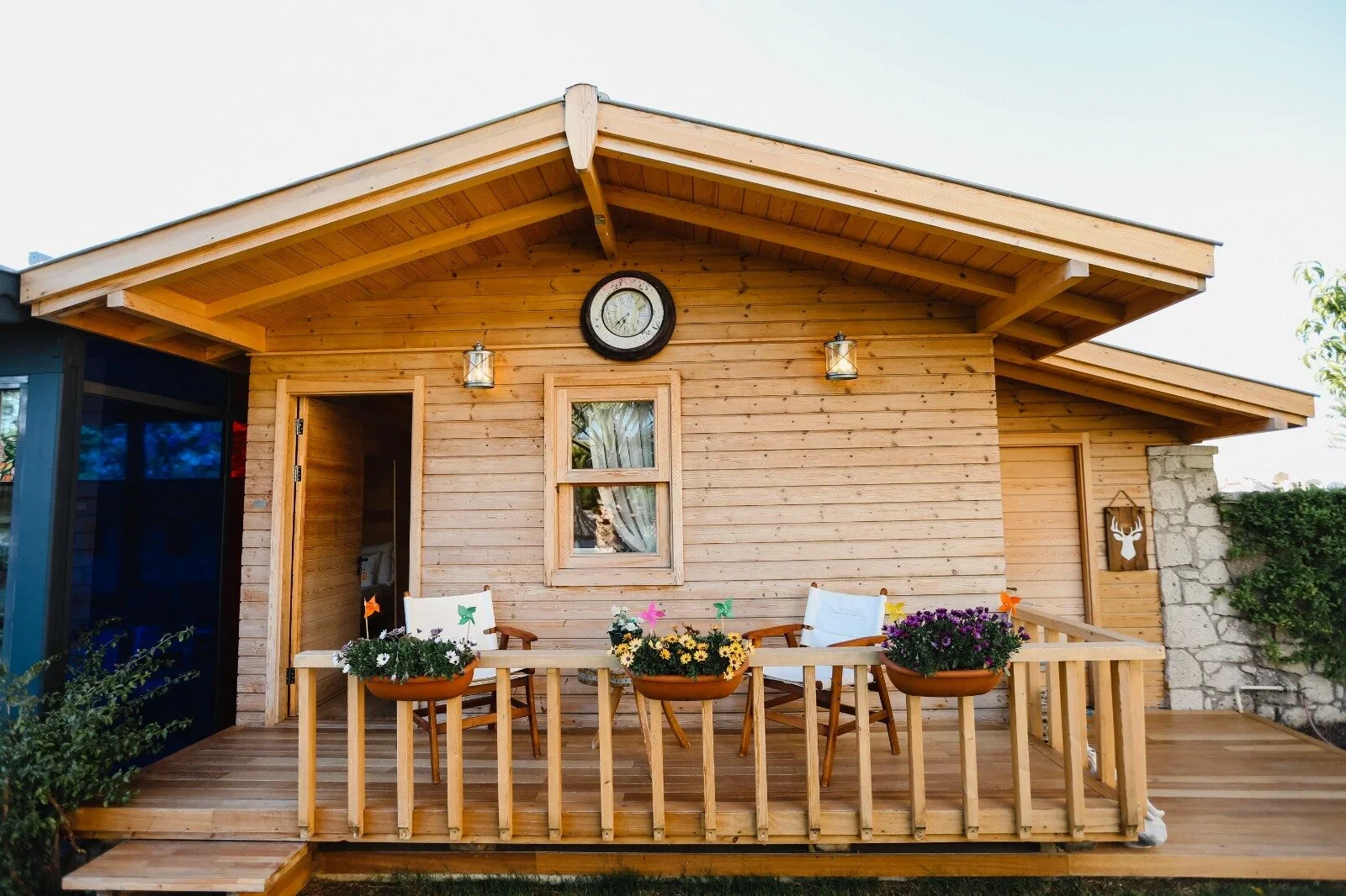 Bungalow Oda, Havuz ve Bahçe Manzaralı