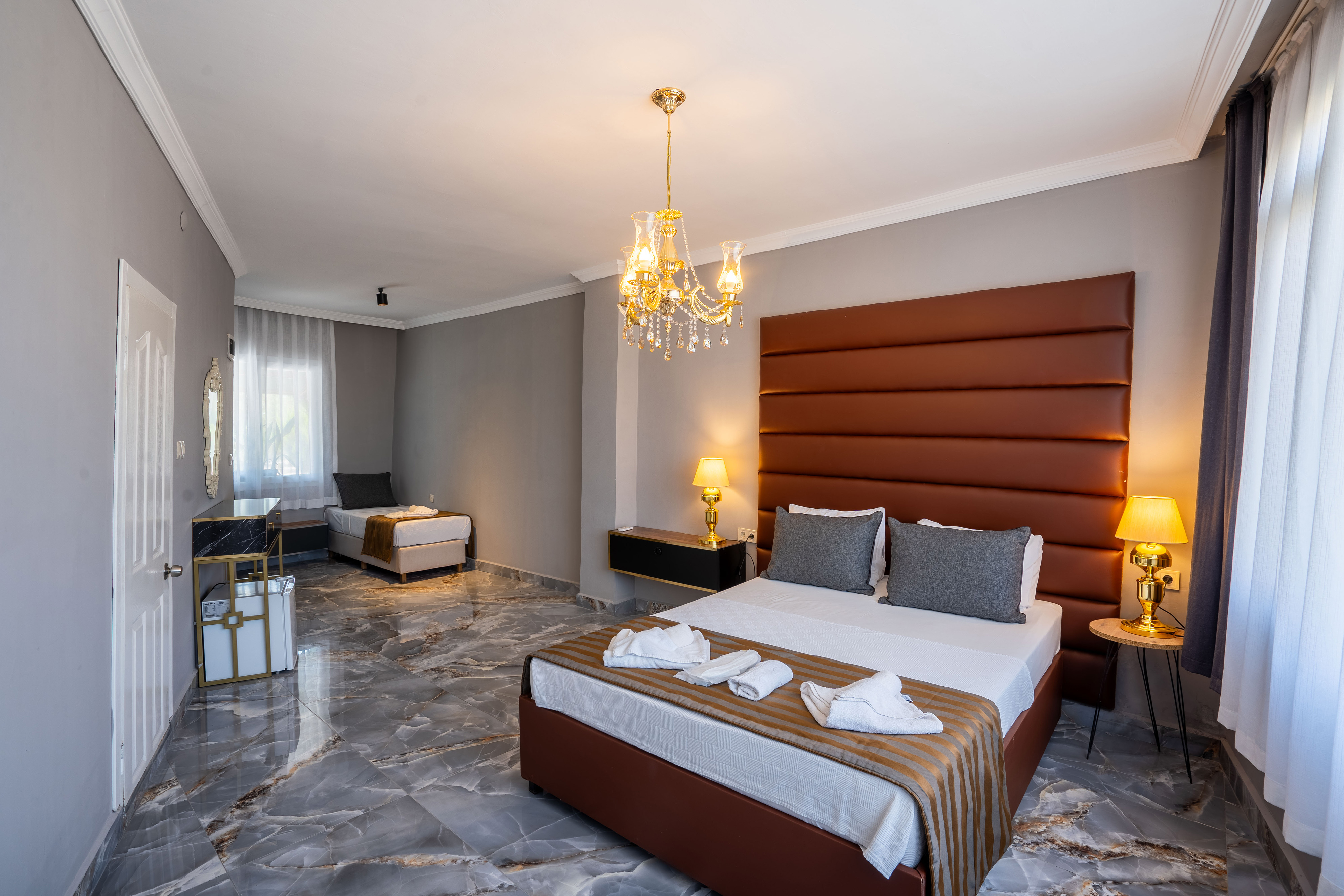 Standart Oda, Park Manzaralı (3 Kişilik)