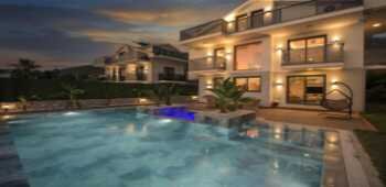 Villa Queen