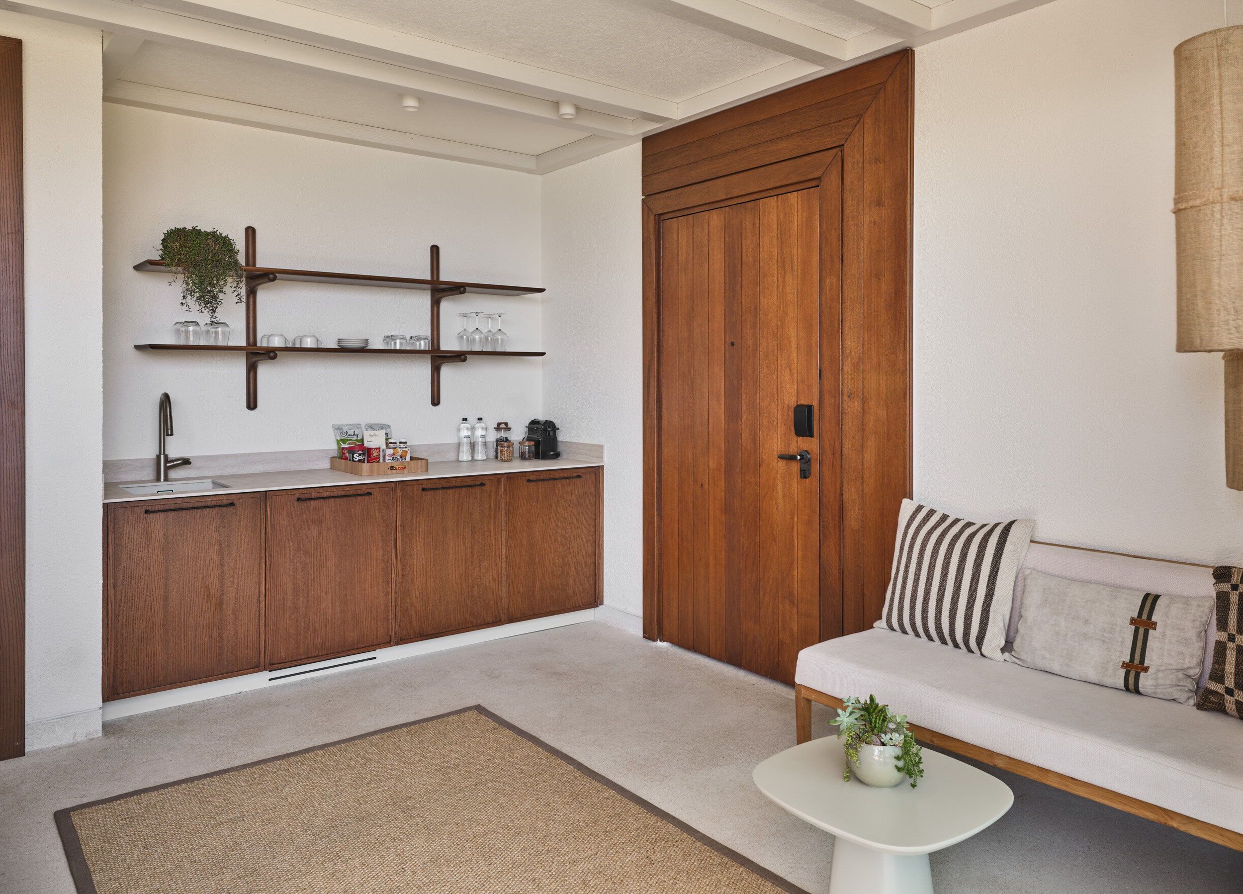 1 Bedroom Pool Studio Sea View