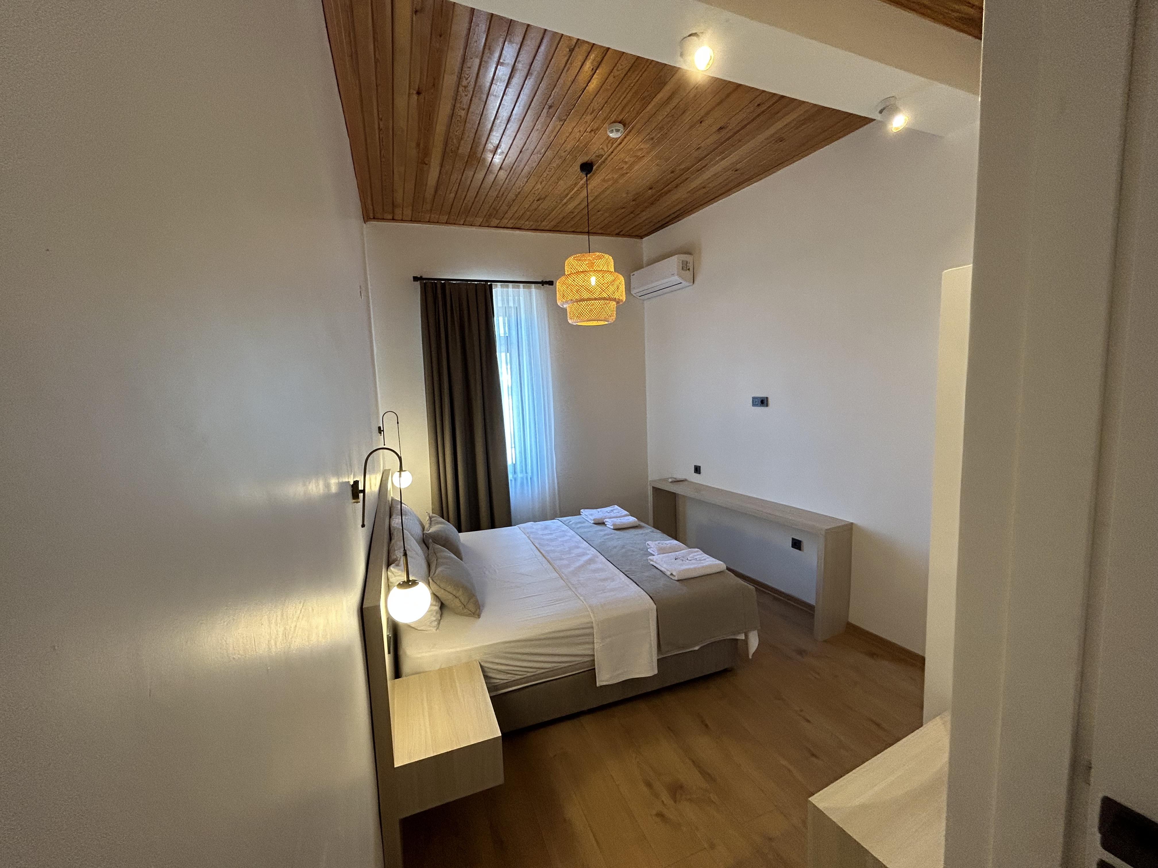 Standart Oda, Şehir Manzaralı