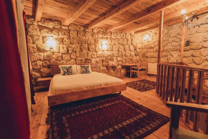 Pinhan Suites