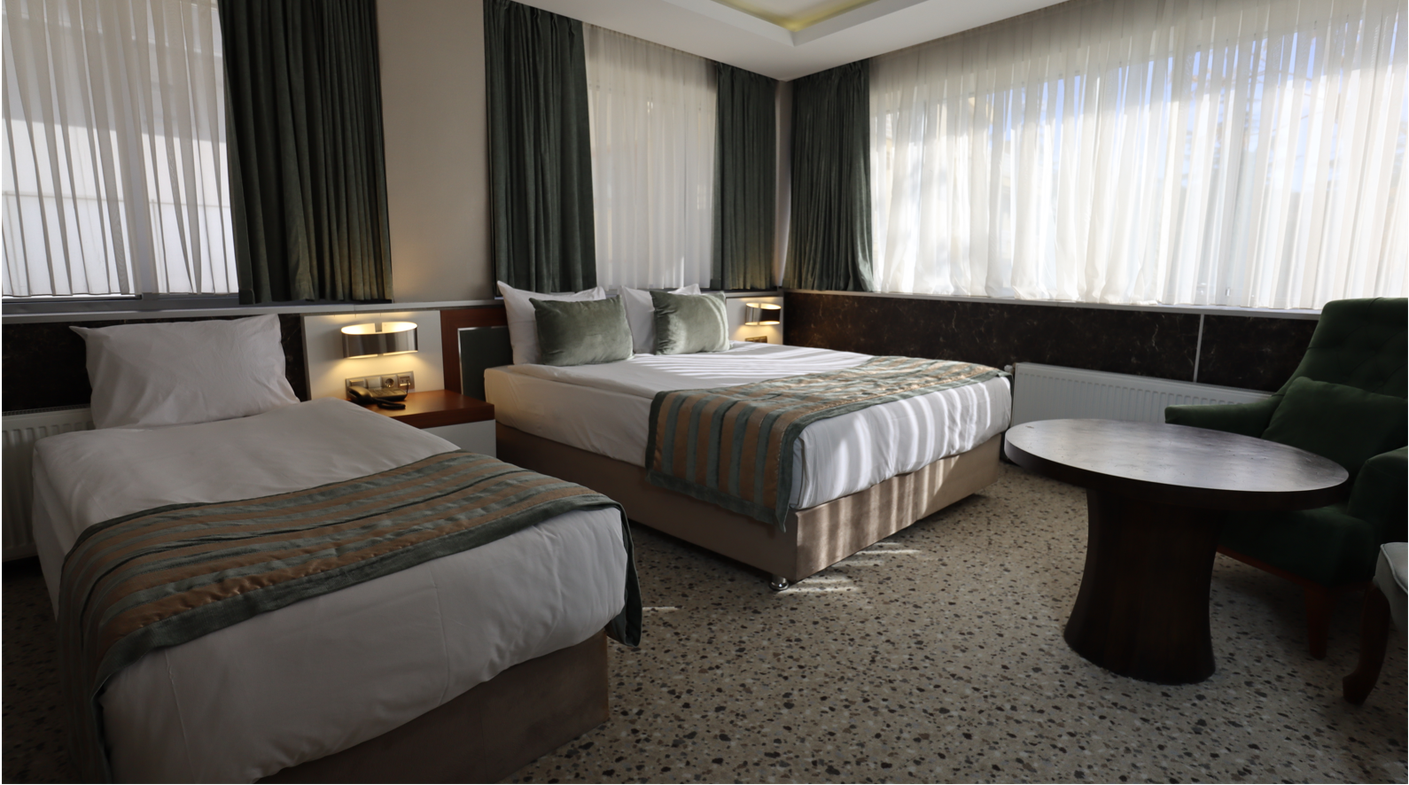 Royal Sweet Hotel