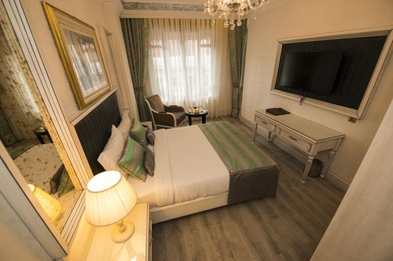 Manesol Old City Bosphorus Hotel