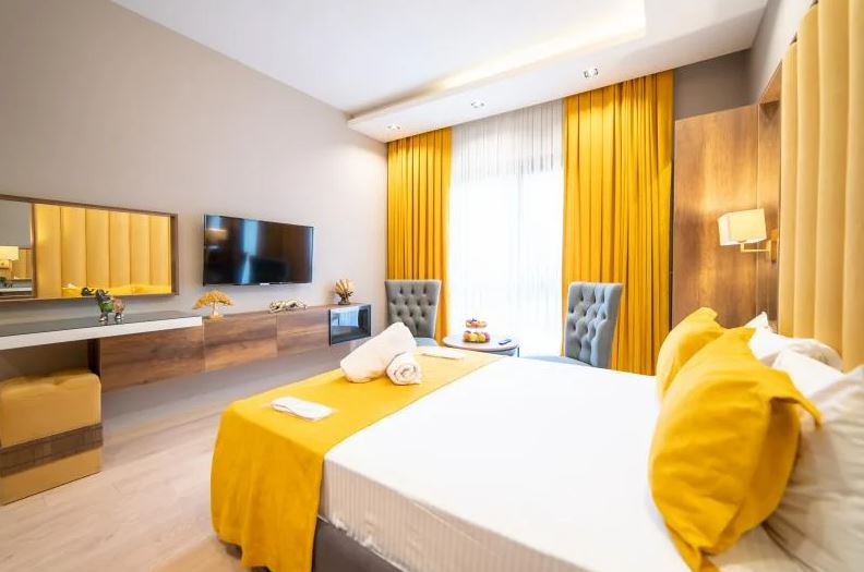 Garden Room Suit Hotel