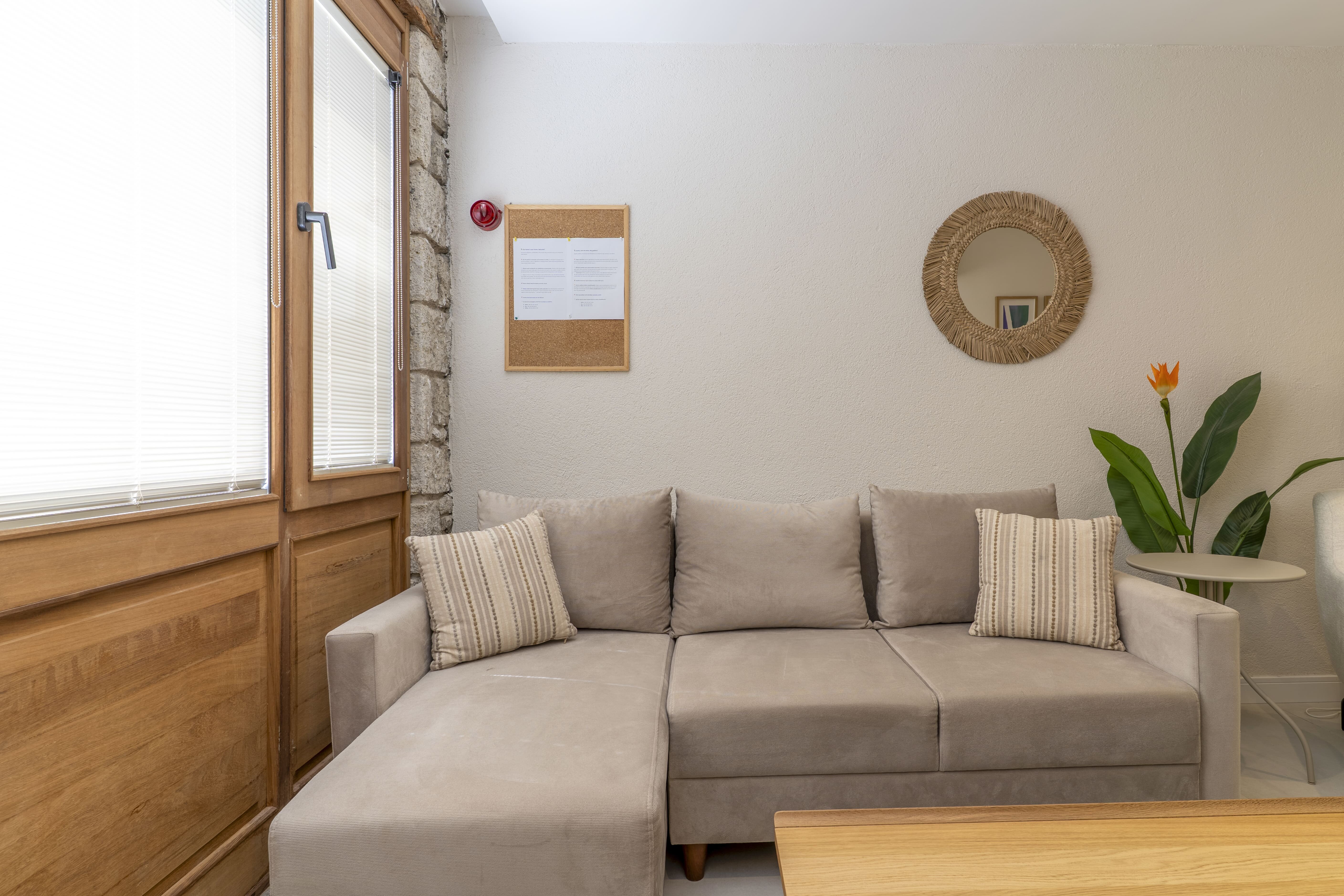 Naro Suites 2