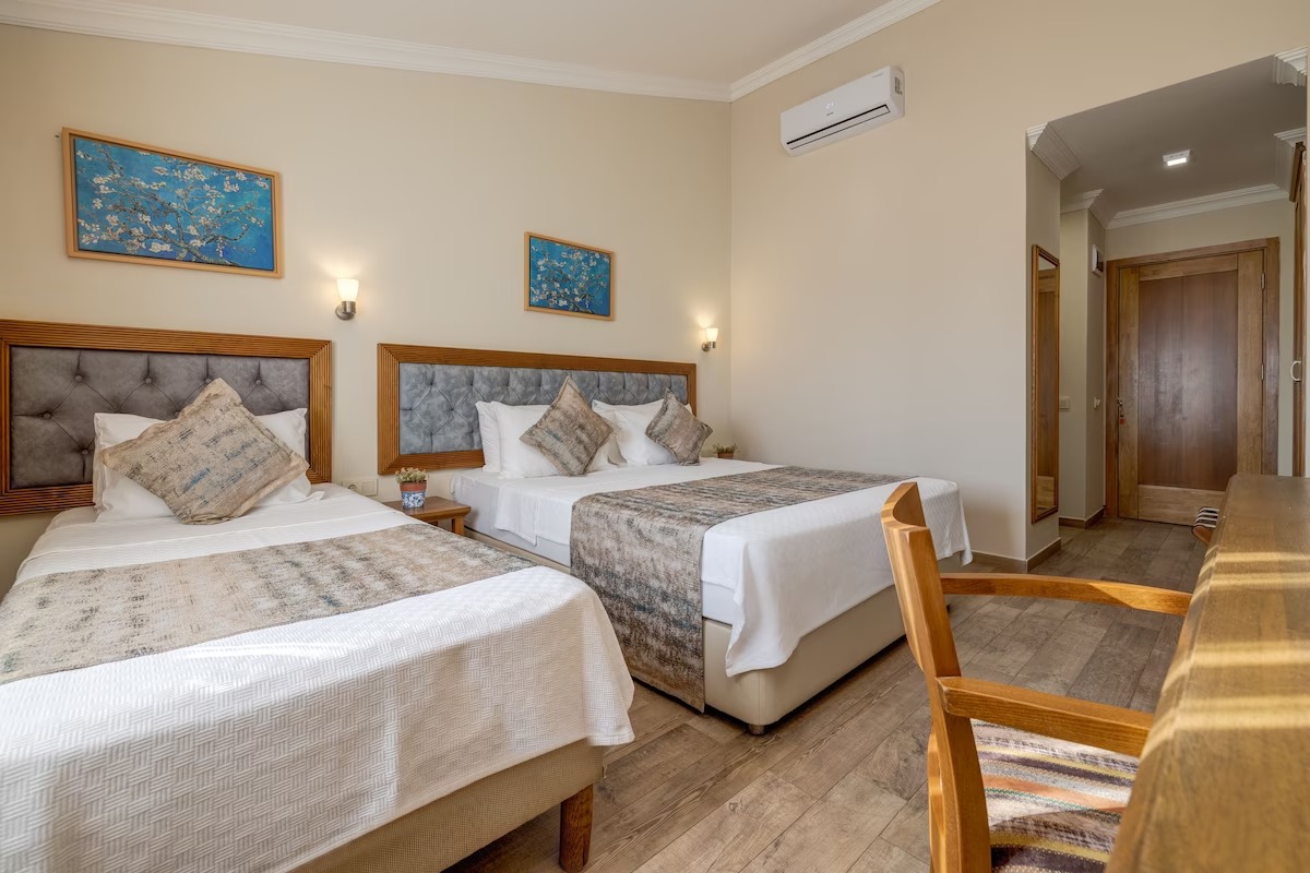 Standard Room, Garden View (3 Person)