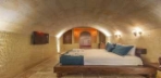 King Pool Cave Suite Görseli