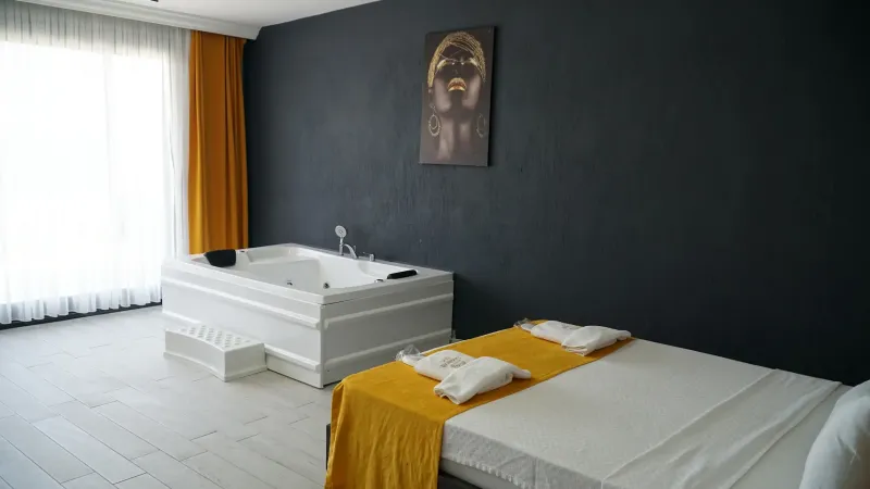Standard Room (Jacuzzi)