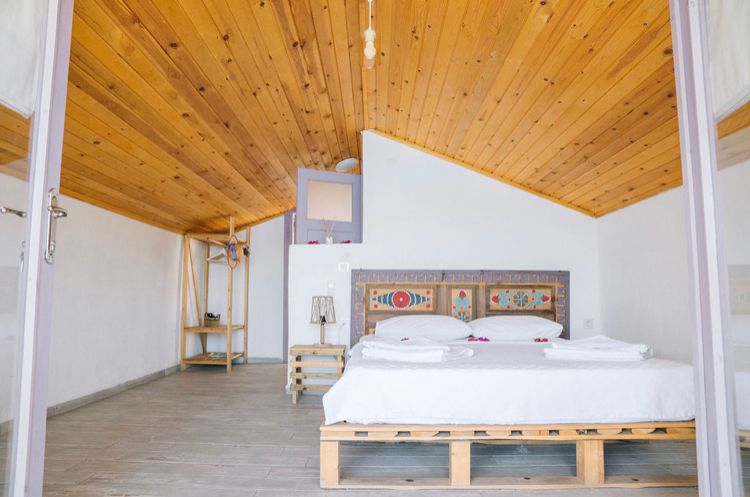 Roof Room