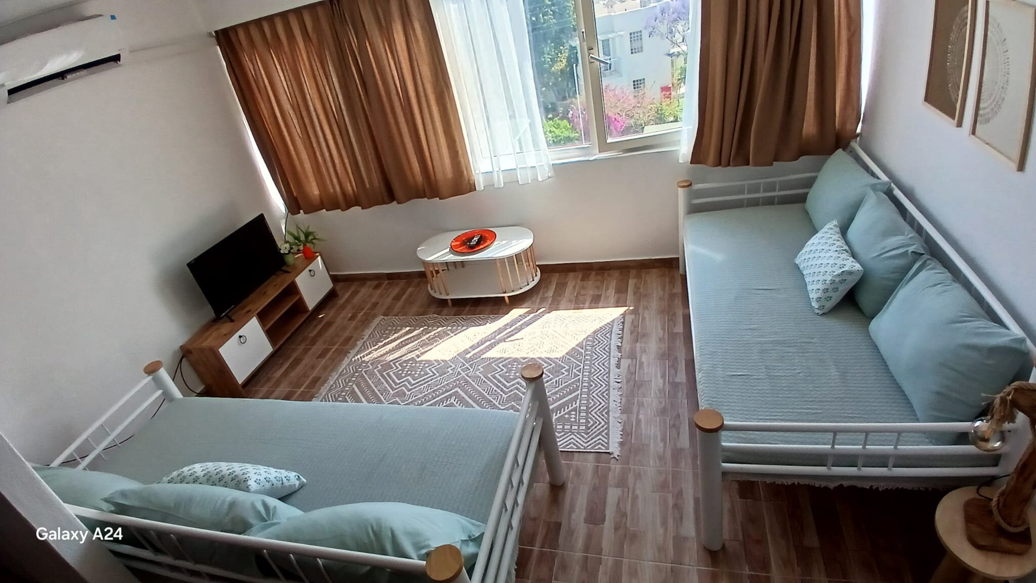 1+1 Deniz Manzaralı Daire