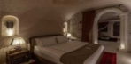 Natural Cave King Suite With Private Pool Görseli