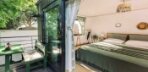 Tropical Tiny House Görseli