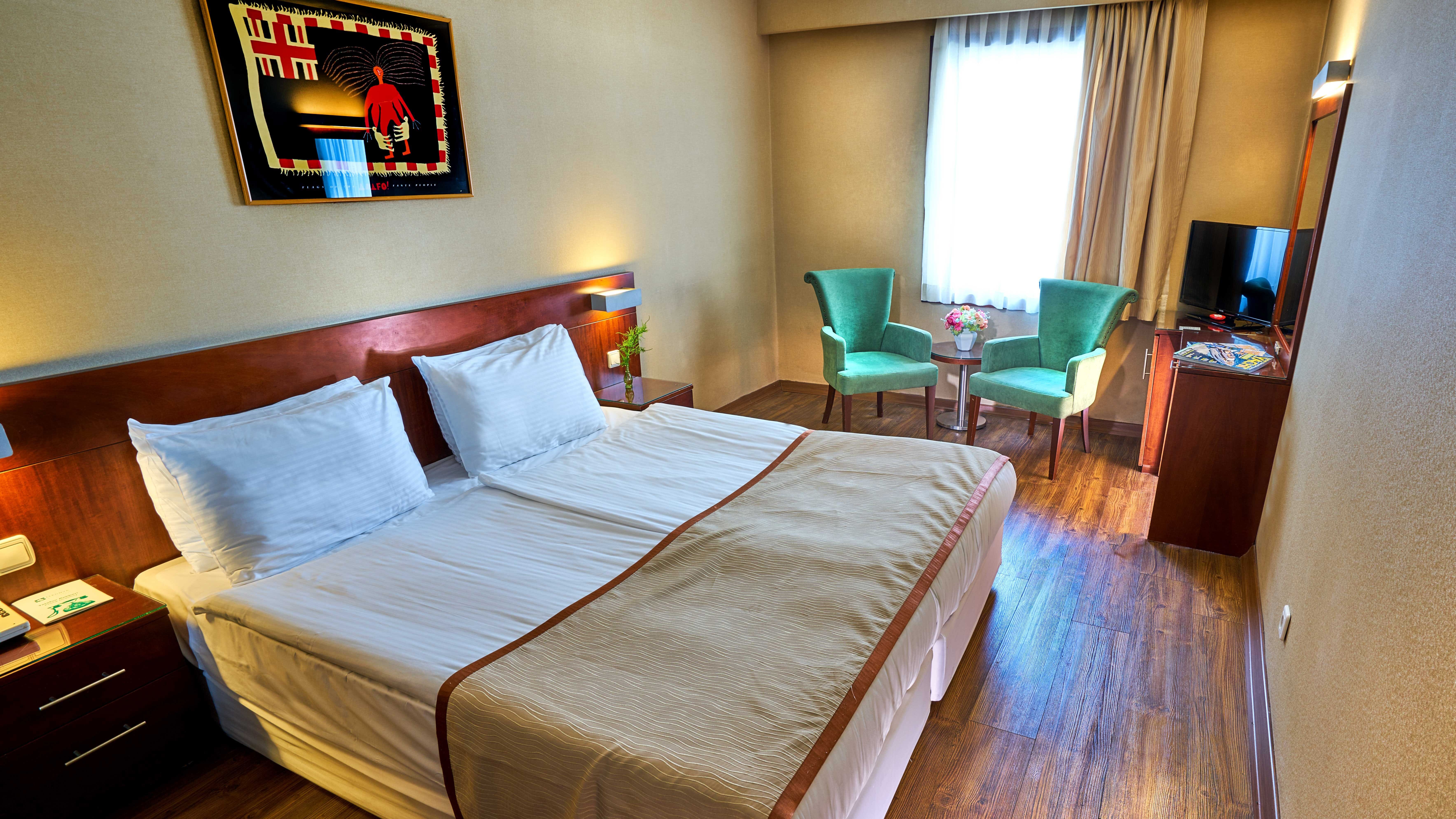 Feronya Hotel