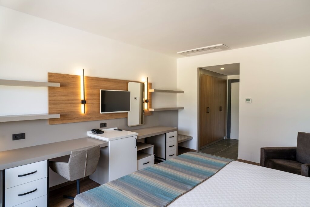 Unipark Hotel By Greenwood · 15
