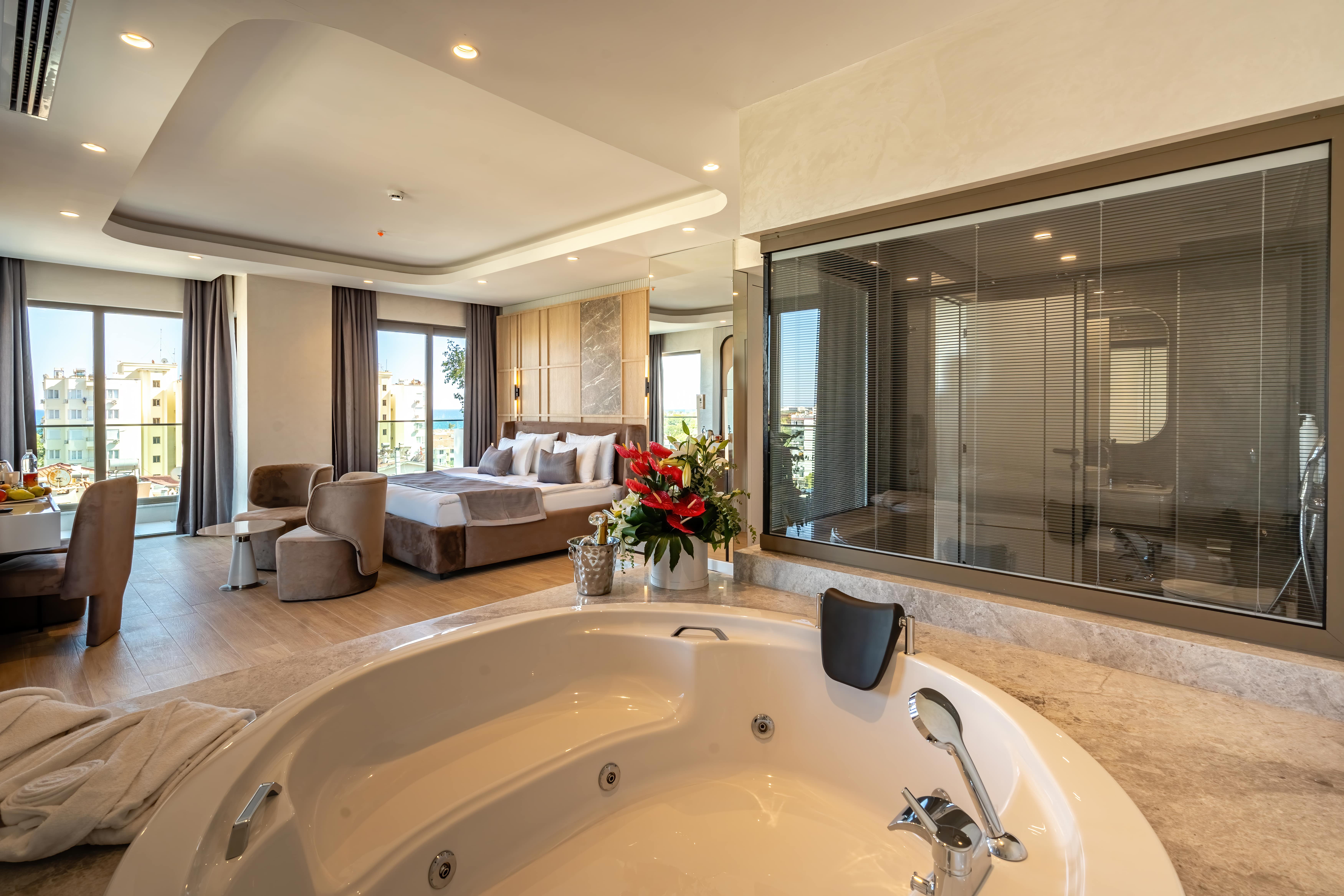 Awen Lara Hotel
