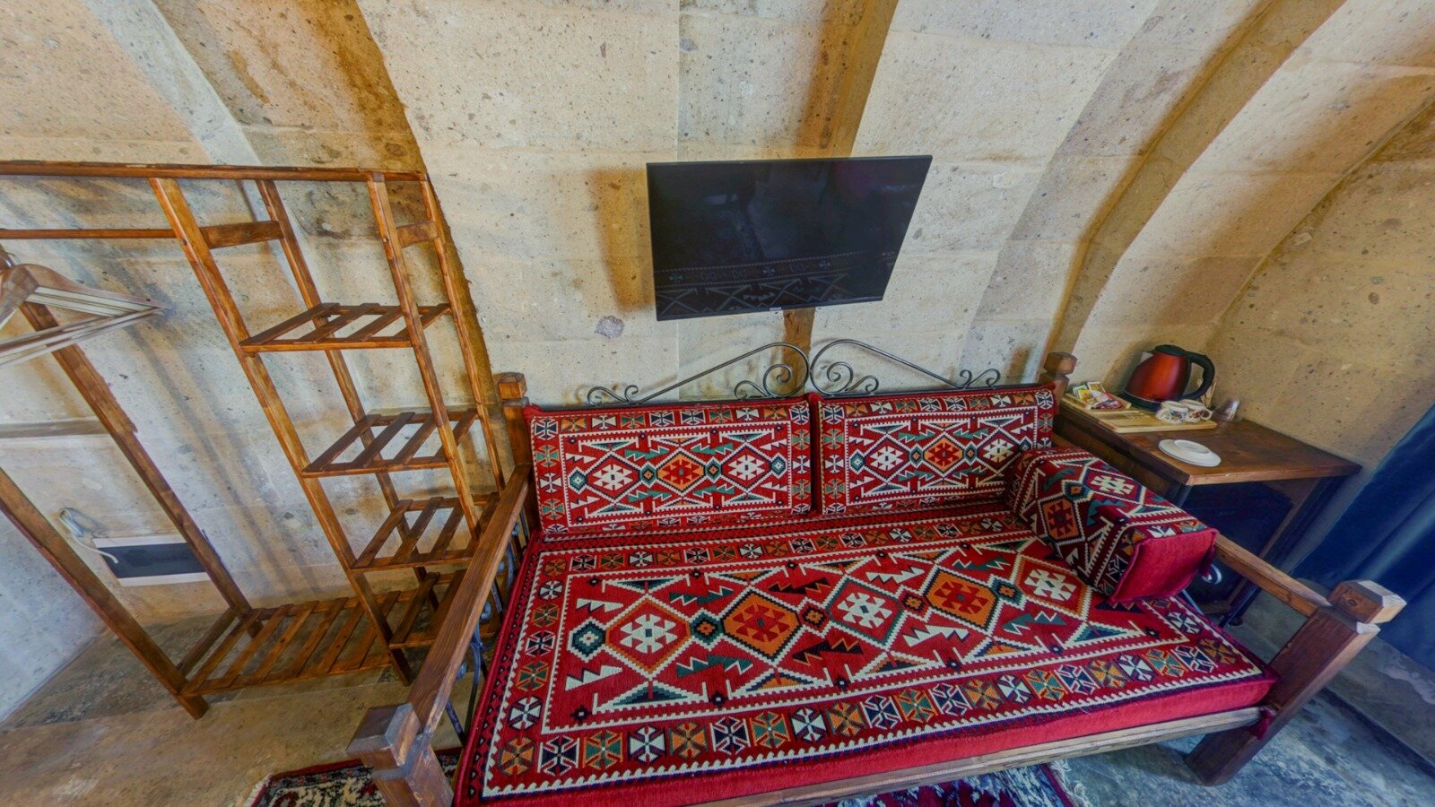 Atax Cave Hotel