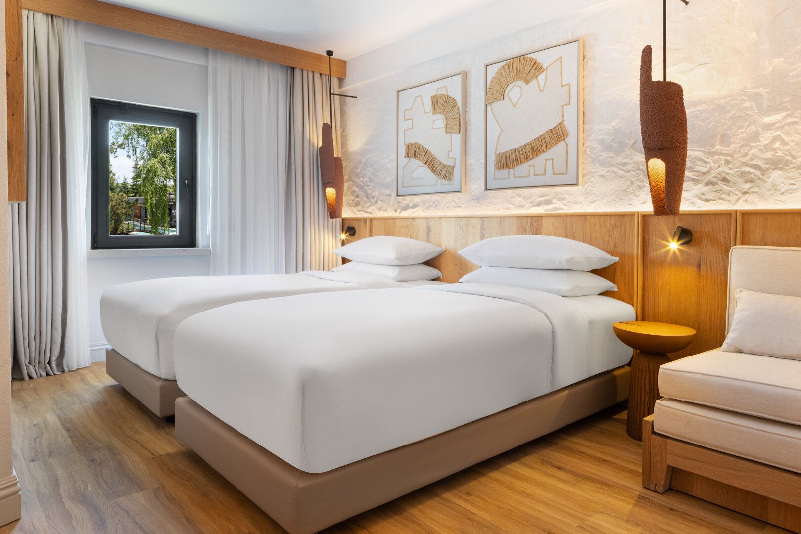 Guest Room, Garden View