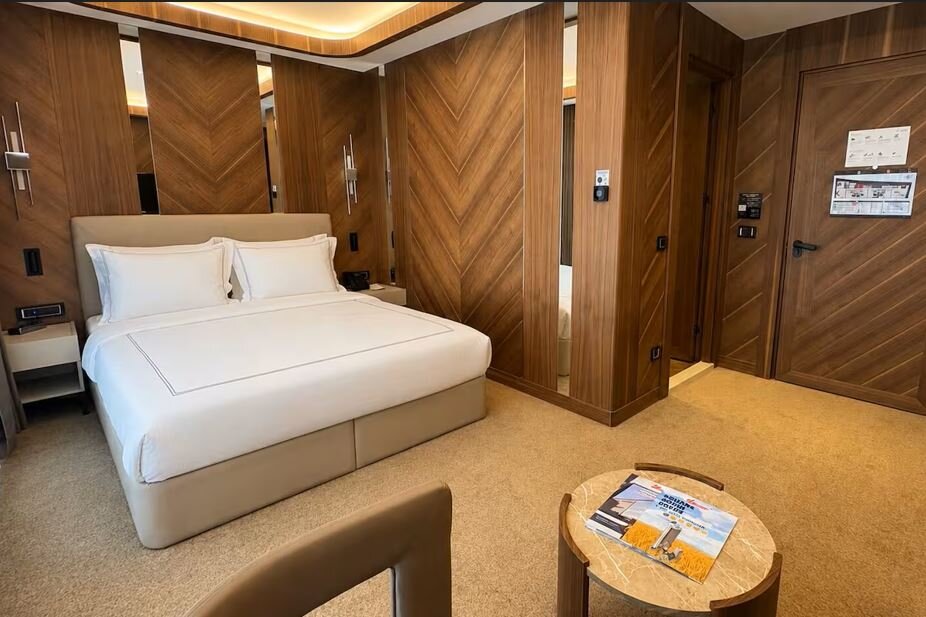 Executive Room