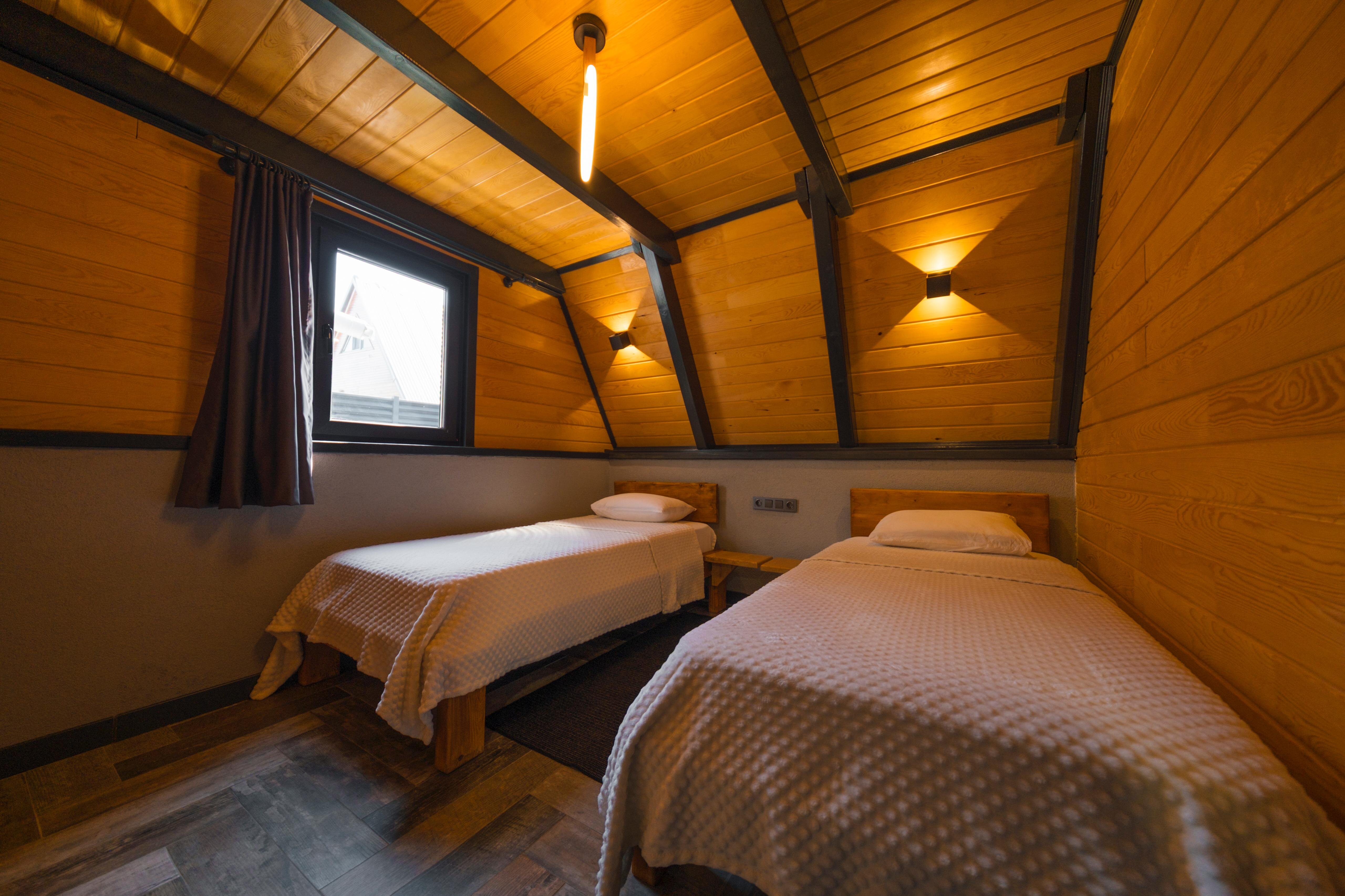 2+1 Bungalov ( Jakuzili ,Isıtmalı Havuzlu)