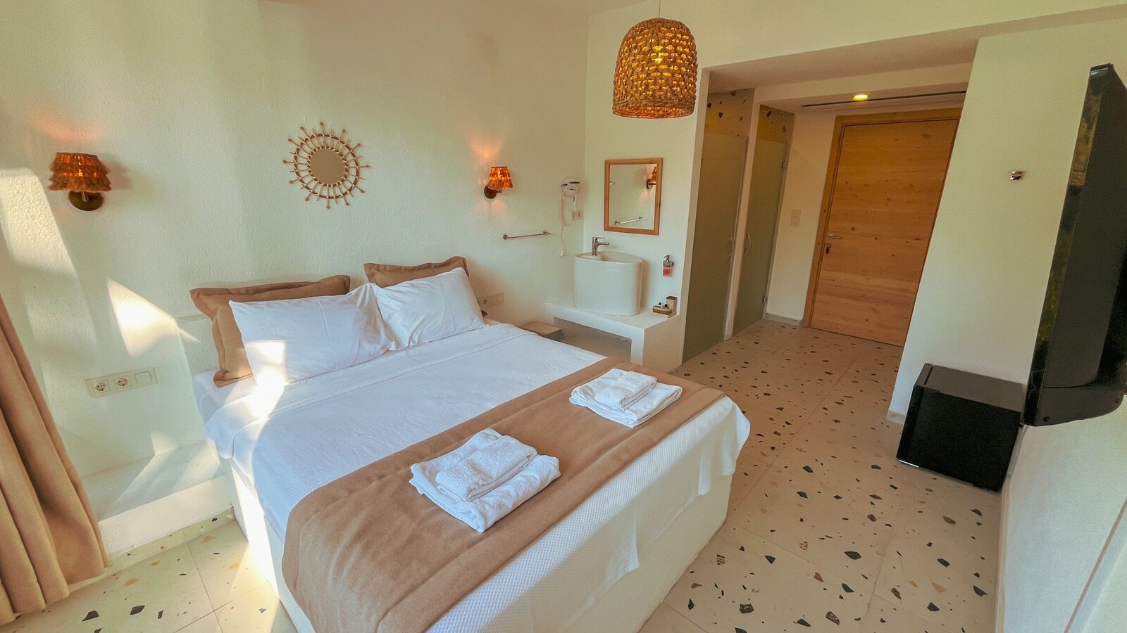 Kenan Bay Boutique Hotel