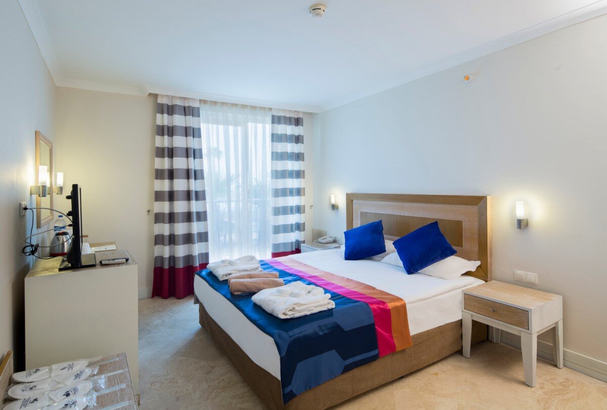Crystal Boutique Beach Resort